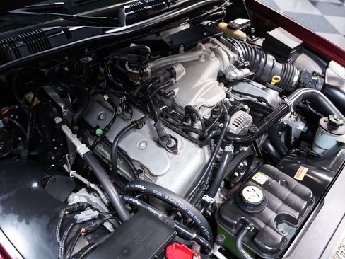 Used 2004 Mercury Marauder RWD image 26
