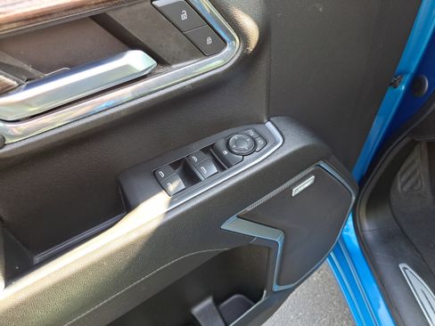 Used 2024 Chevrolet Silverado 1500 RST w/ Convenience Package II image 16