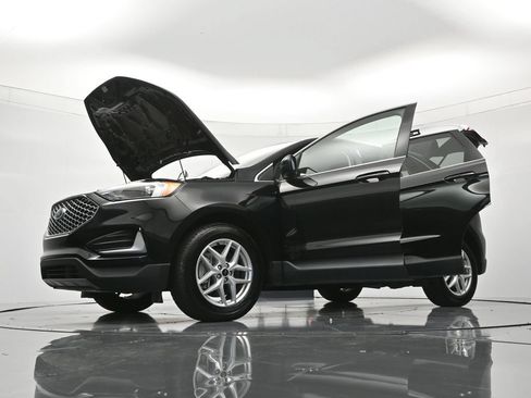 Used 2024 Ford Edge SEL AWD/4WD image 48
