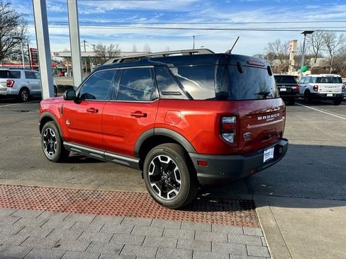 Used 2024 Ford Bronco Sport Outer Banks w/ Tech Package image 5