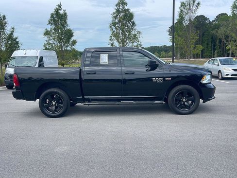 Used 2020 RAM 1500 Express w/ Express Value Package AWD/4WD image 8