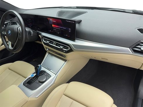 Used 2022 BMW i4 eDrive40 w/ Premium Package image 49