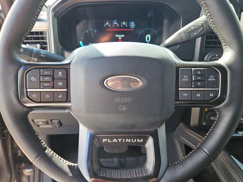 Used 2024 Ford F250 Platinum image 14