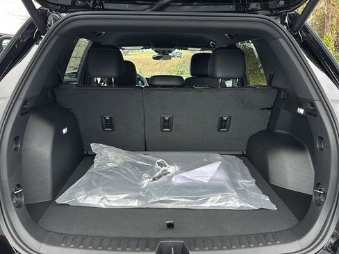 New 2026 Chevrolet Equinox LT w/ Convenience Package II image 30