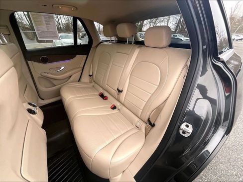 Used 2022 Mercedes-Benz GLC 300 GLC 300 image 15
