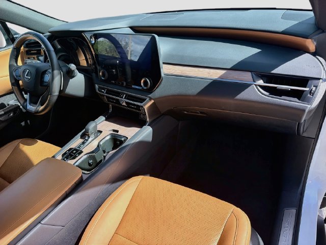 Used 2024 Lexus RX 350 Premium Plus w/ Convenience Package FWD image 15