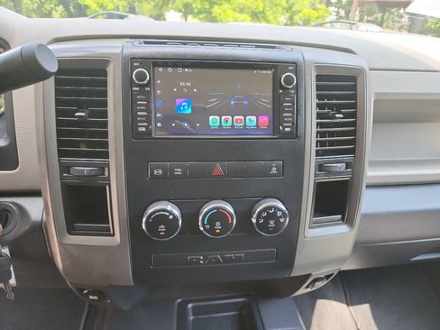 Used 2011 RAM 2500 ST w/ ST Popular Equipment Group AWD/4WD image 23