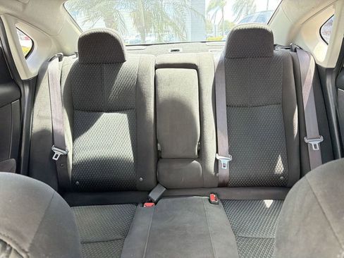 Used 2013 Nissan Sentra SR FWD image 14