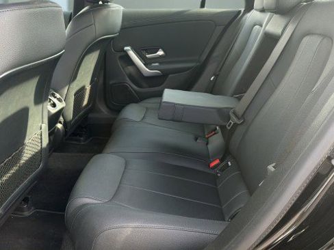 Used 2025 Mercedes-Benz CLA 250 image 20