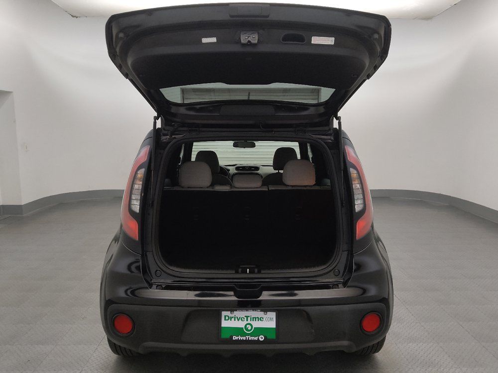 Used 2019 Kia Soul FWD image 29