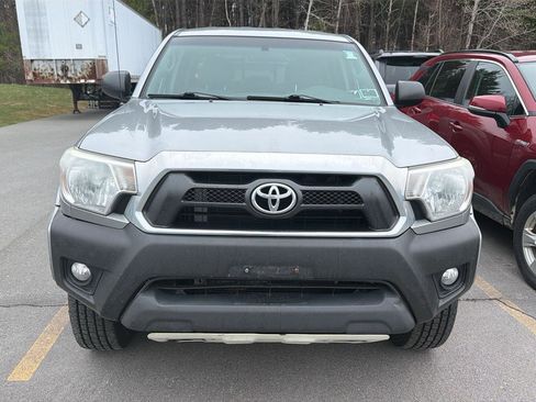 Used 2015 Toyota Tacoma 4x4 Double Cab w/ SR5 Package image 2
