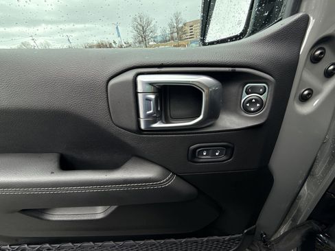 Used 2023 Jeep Wrangler Sahara 4xe w/ Cold Weather Group image 15