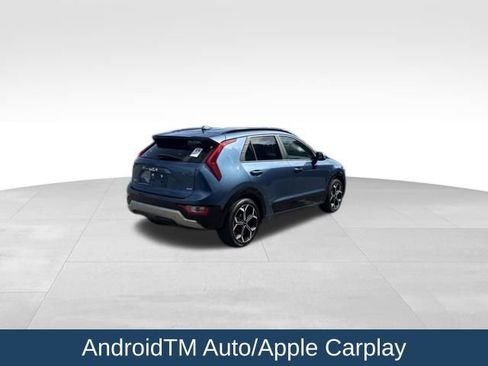 Used 2024 Kia Niro EX Touring FWD image 6