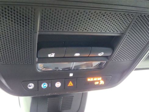 New 2026 Chevrolet Equinox ACTIV w/ Convenience Package III image 46