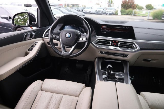 Used 2022 BMW X5 xDrive40i AWD/4WD image 31