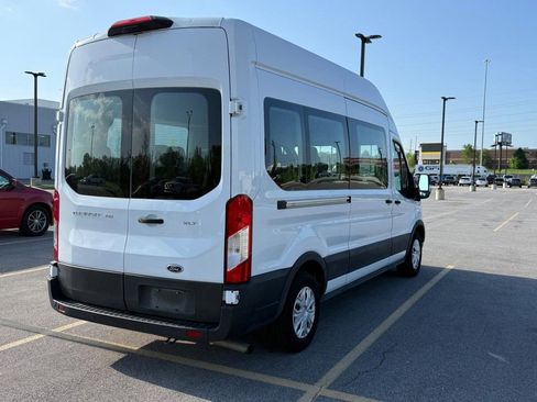 Used 2023 Ford Transit 350 XLT RWD image 7