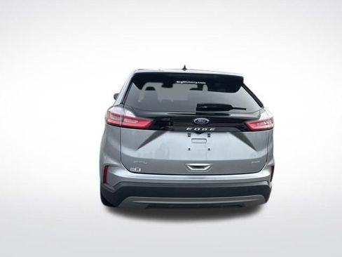 Used 2024 Ford Edge SEL image 4