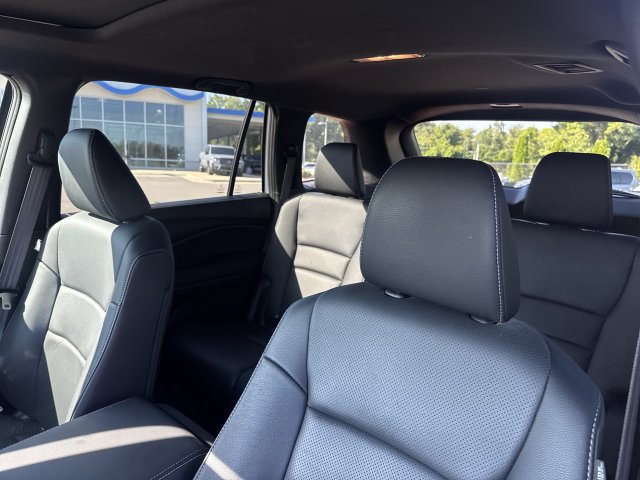 Certified 2024 Honda Passport EX-L image 11