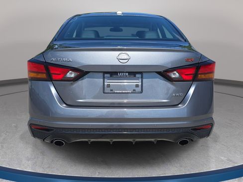 Used 2024 Nissan Altima 2.5 SR AWD/4WD image 7