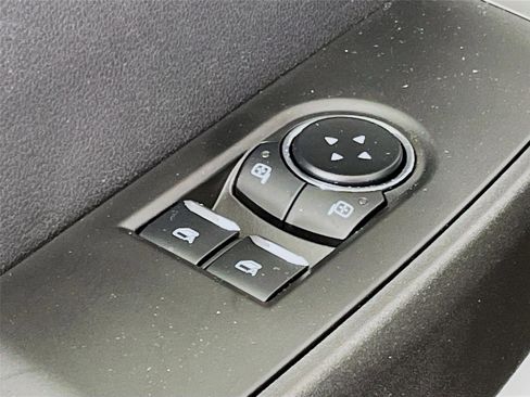 New 2026 Ford F250 XL w/ XL Chrome Package image 18