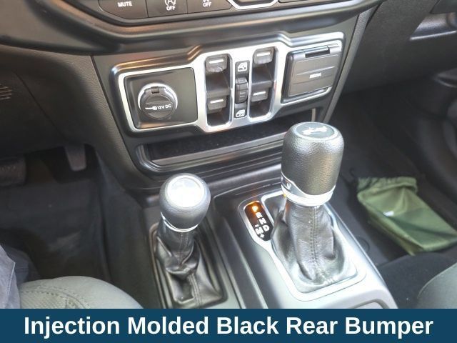 Used 2022 Jeep Wrangler Unlimited Sport AWD/4WD image 29