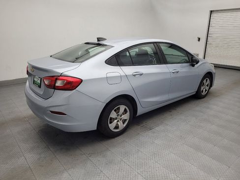 Used 2018 Chevrolet Cruze LS FWD image 10