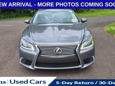 Used 2014 Lexus LS 460 L RWD image 2