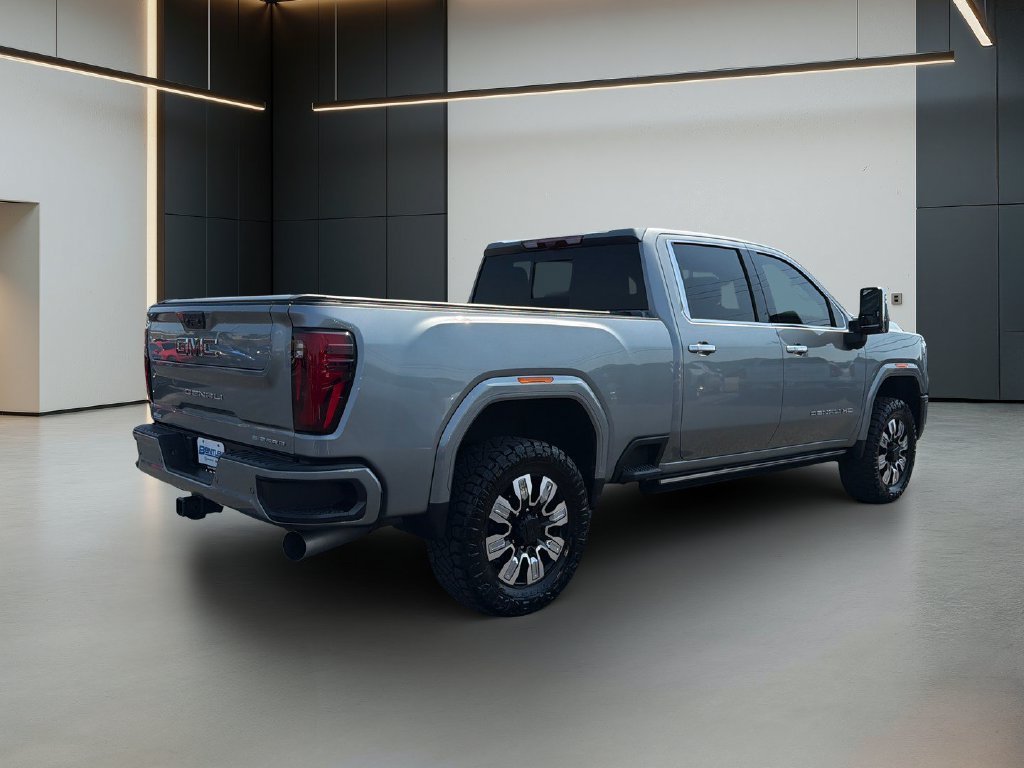 Used 2026 GMC Sierra 2500 Denali w/ Denali Reserve Package AWD/4WD image 6
