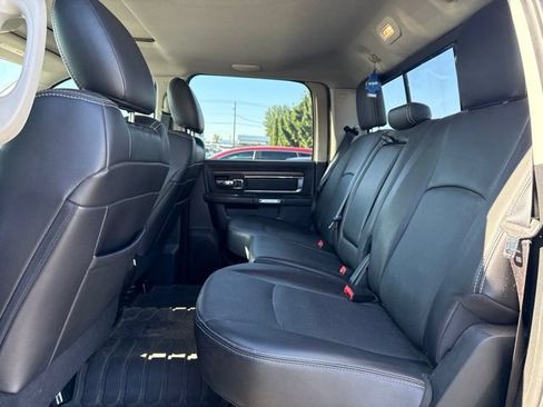 Used 2015 RAM 1500 Laramie w/ Convenience Group AWD/4WD image 10