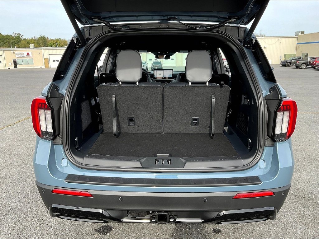 New 2027 Ford Explorer ST-Line w/ Premium Package AWD/4WD image 33