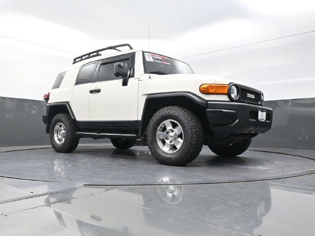 Used 2010 Toyota FJ Cruiser 4WD w/ Convenience Pkg image 20