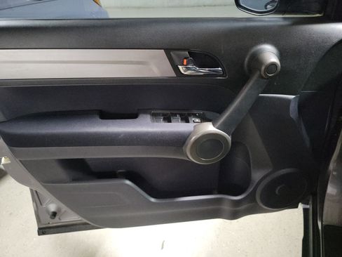 Used 2010 Honda CR-V EX image 17