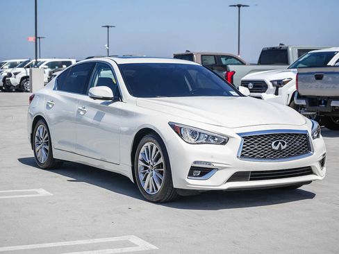 Used 2024 INFINITI Q50 Luxe w/ Cargo Package RWD image 3