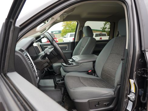 Used 2016 RAM 1500 Big Horn AWD/4WD image 12