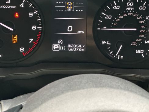 Used 2024 Subaru Crosstrek 2.0i AWD/4WD image 24