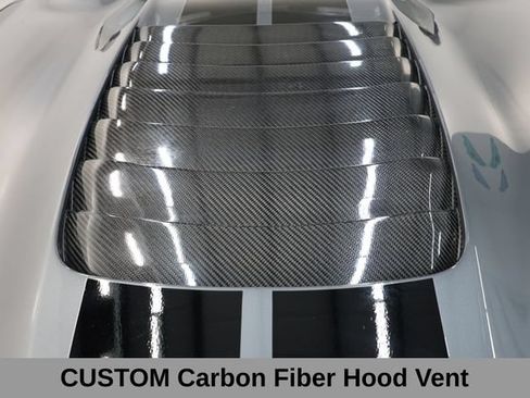 Used 2022 Ford Mustang Shelby GT500 w/ Carbon Fiber Track Pack RWD image 49