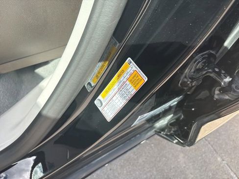 Certified 2024 GMC Acadia Denali w/ Super Cruise Package image 21