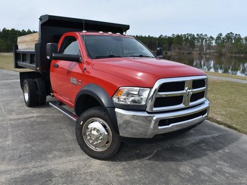 Used 2017 RAM 5500 Tradesman w/ Power & Remote Entry Group image 2