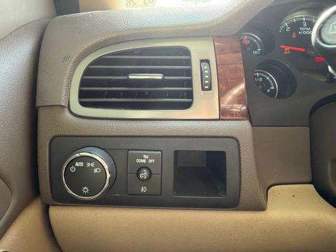 Used 2012 GMC Yukon SLT w/ Texas Edition RWD image 16