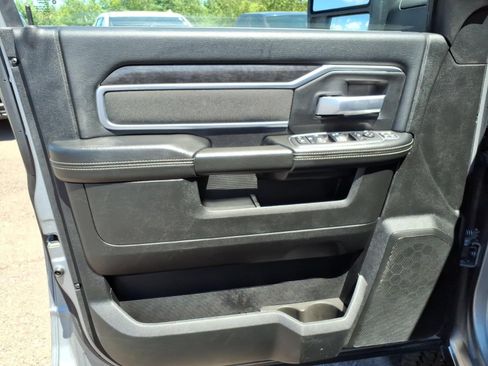 Certified 2024 RAM 3500 Big Horn AWD/4WD image 11
