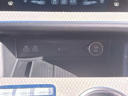 Used 2025 Genesis GV80 2.5T Advanced image 22