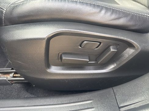 Used 2019 MAZDA CX-9 Touring image 18