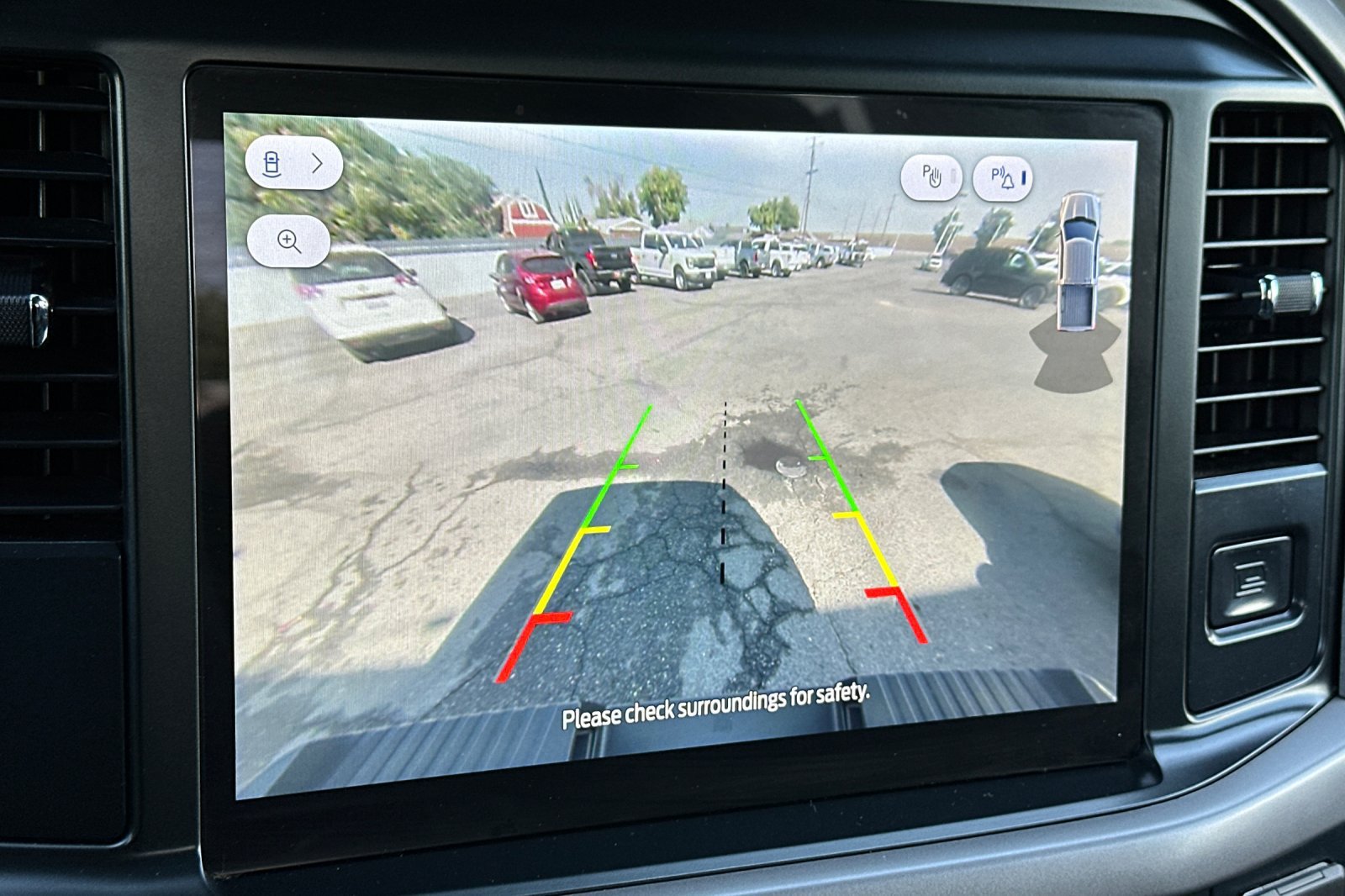 Used 2025 Ford F150 XLT w/ Equipment Group 301A Standard AWD/4WD image 18