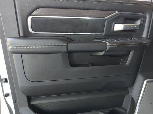 New 2025 RAM 2500 Laramie image 20