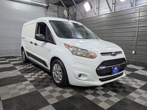 Used 2016 Ford Transit Connect XLT image 4