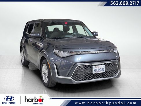Used 2023 Kia Soul LX w/ LX Technology Package image 1