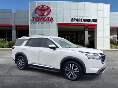 Used 2023 Nissan Pathfinder Platinum