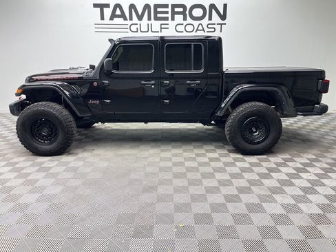 Used 2021 Jeep Gladiator Rubicon AWD/4WD image 6