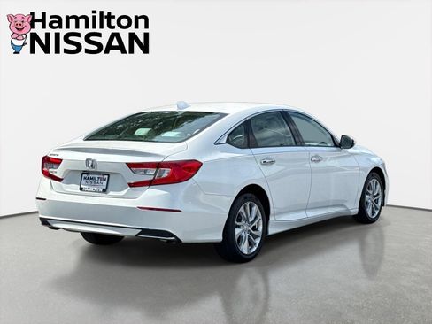 Used 2018 Honda Accord LX image 2