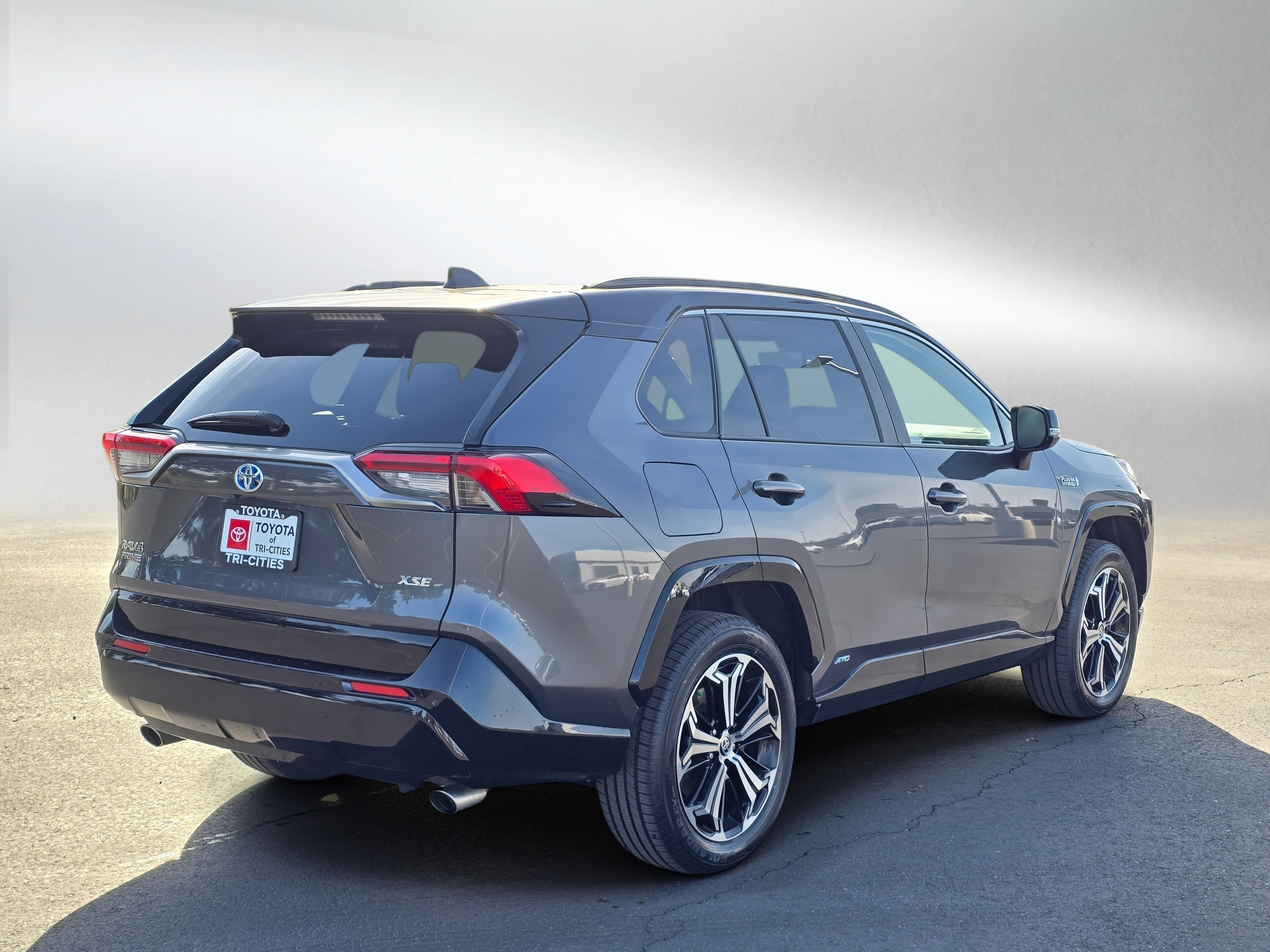 Certified 2023 Toyota RAV4 XSE w/ Premium Package AWD/4WD image 5